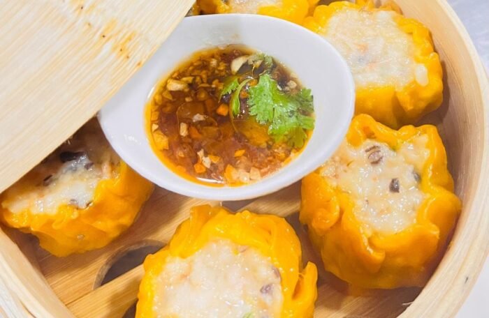 Steamed shrimp siomai