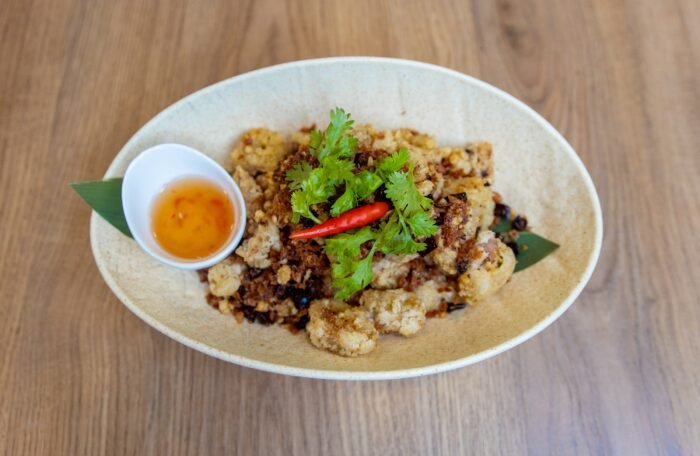 Fried squid with chili pepper