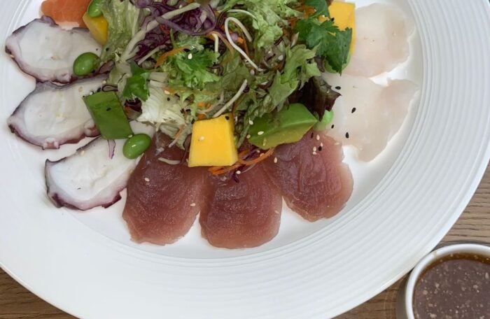 Sashimi salad