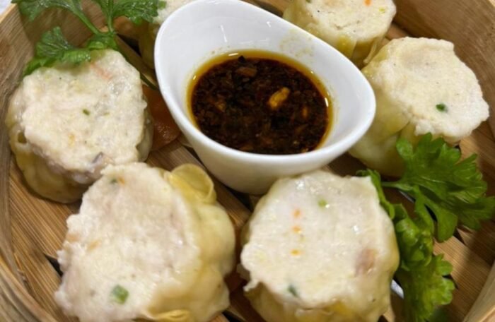 steamed chicken siomaï